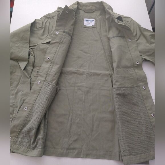 Old Navy Workwear Shirt Jacket - Picture 6 of 11